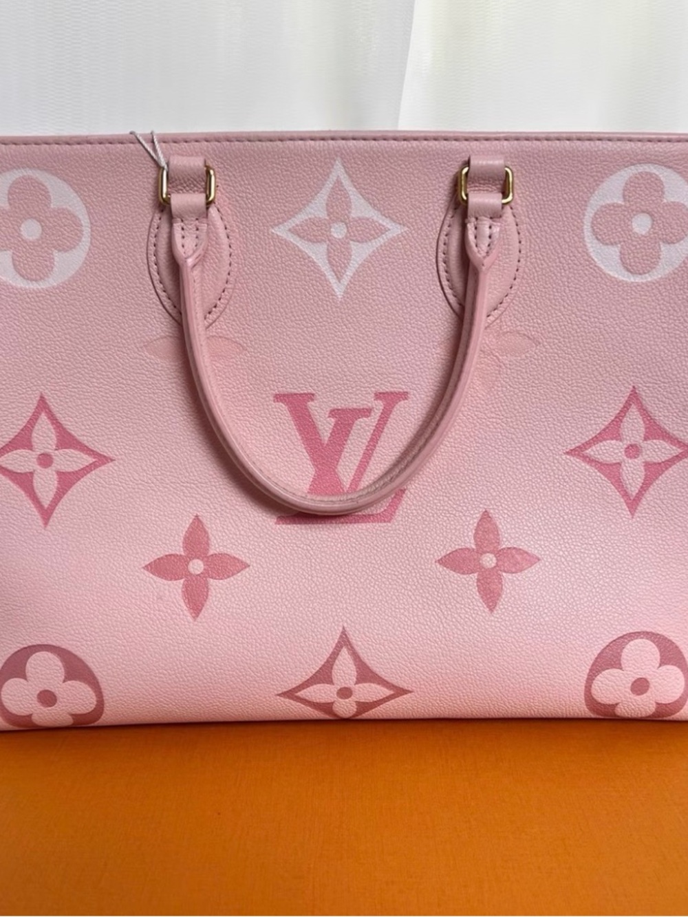 Louis Vuitton MM Pink Monogram Canvas Tote